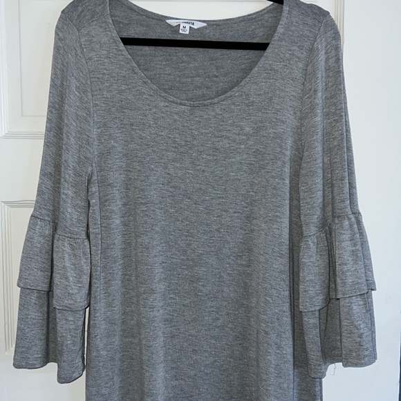 Gray ruffled half sleeve mini/midi dress. Size Medium. Excellent condition. - Picture 2 of 8